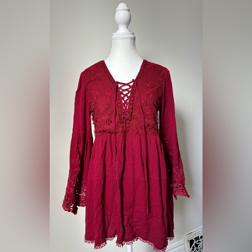 HAZEL Anthro Red Lace Up Babydoll Boho Renfair Festival Long Sleeve Size S